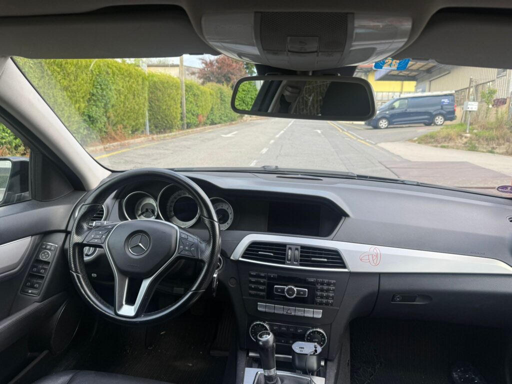 Mercedes BENZ C 200 T